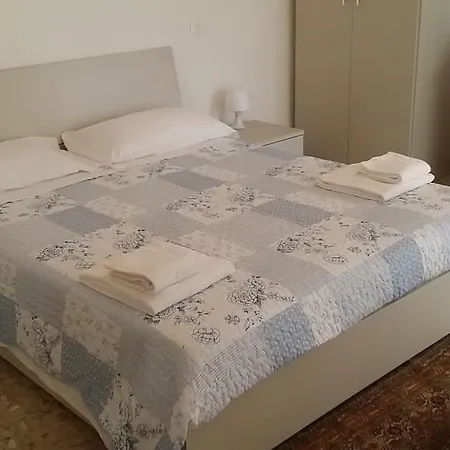 Casa Farinati 3 アパート ヴェローナ