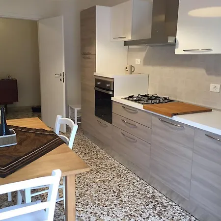 Casa Farinati 3 *