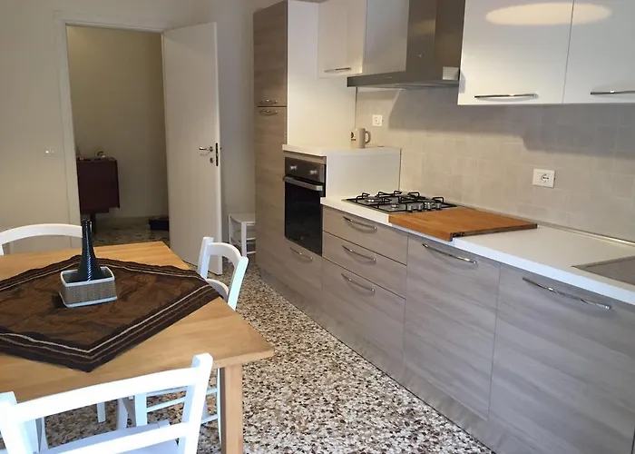 Casa Farinati 3 *